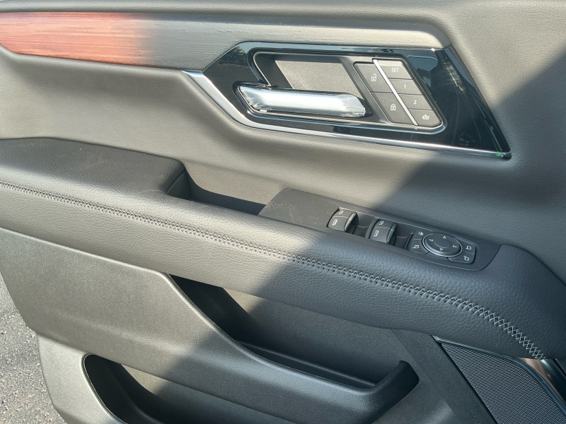 2025 GMC Yukon XL