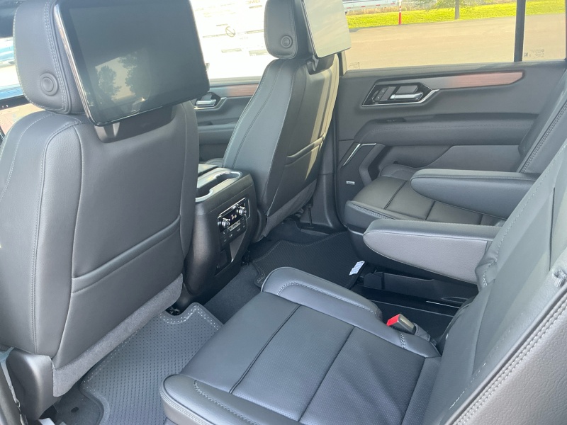 2025 GMC Yukon XL
