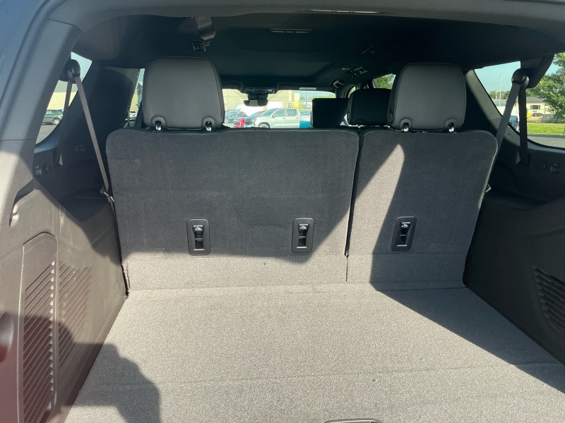 2025 GMC Yukon XL
