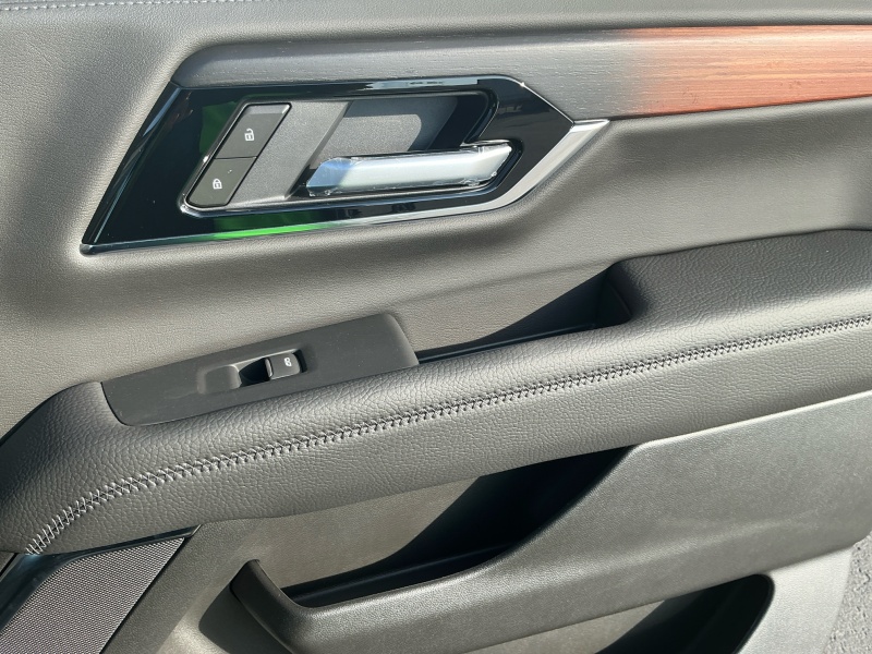 2025 GMC Yukon XL