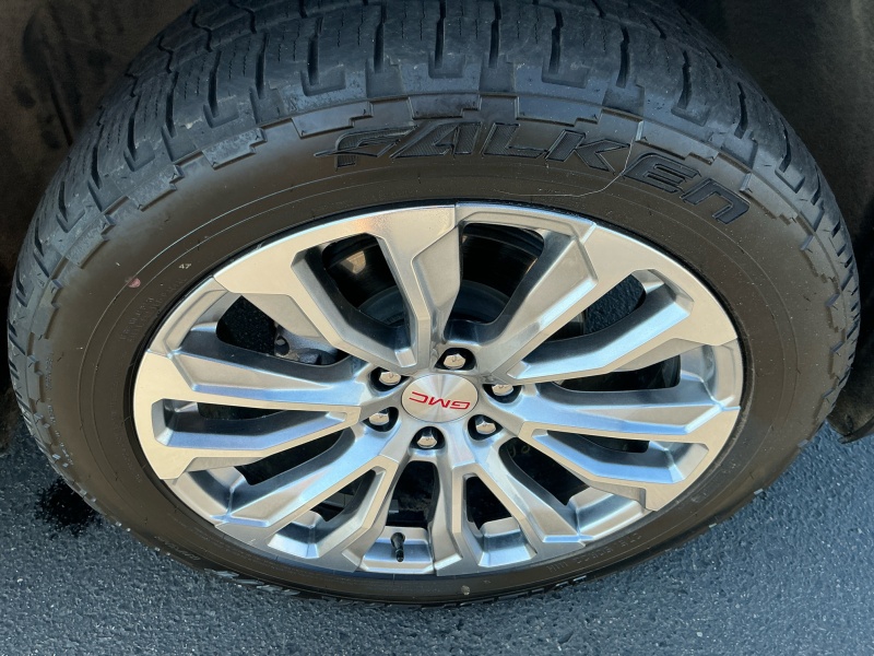 2024 GMC Yukon XL
