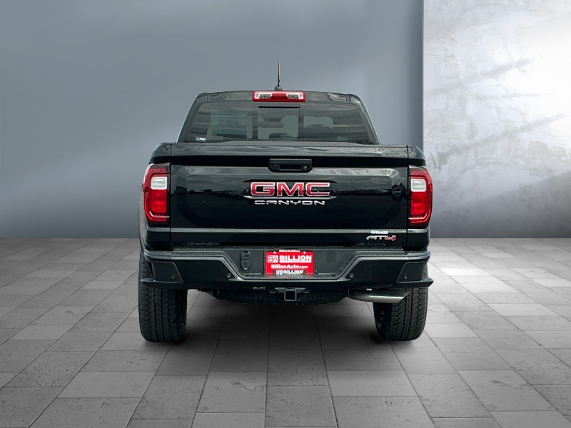 2025 GMC Canyon