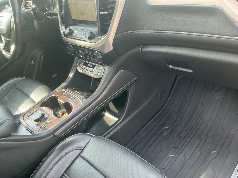 2021 GMC Acadia