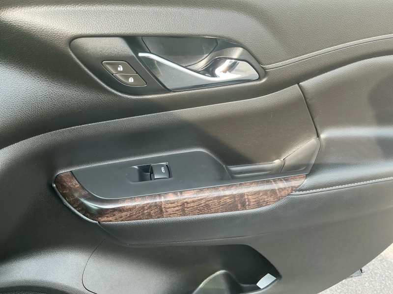 2021 GMC Acadia