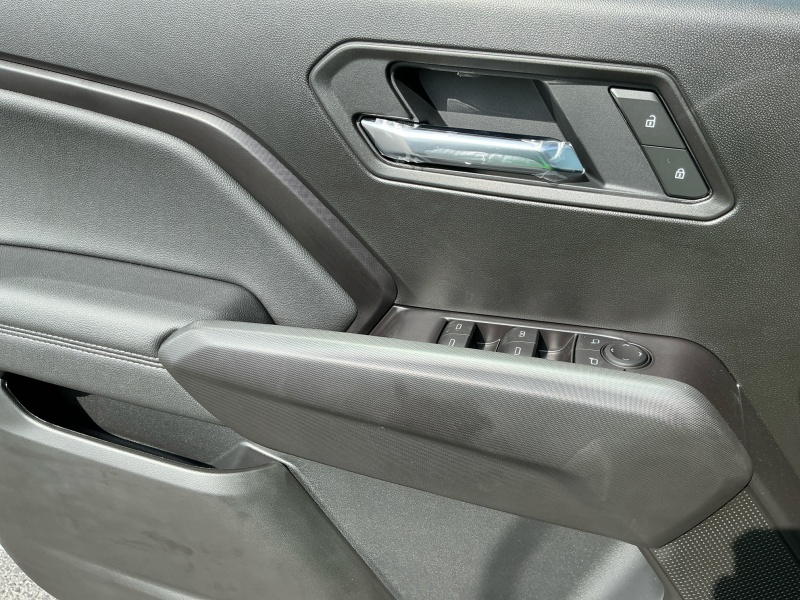 2025 GMC Canyon