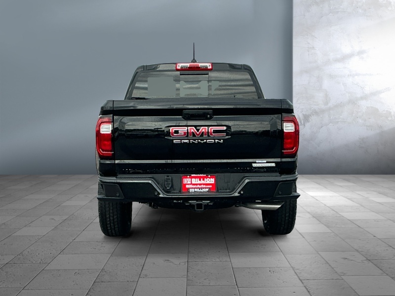2025 GMC Canyon