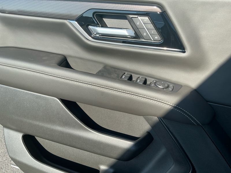 2025 GMC Yukon XL