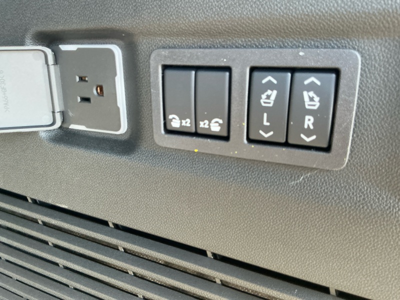 2025 GMC Yukon XL
