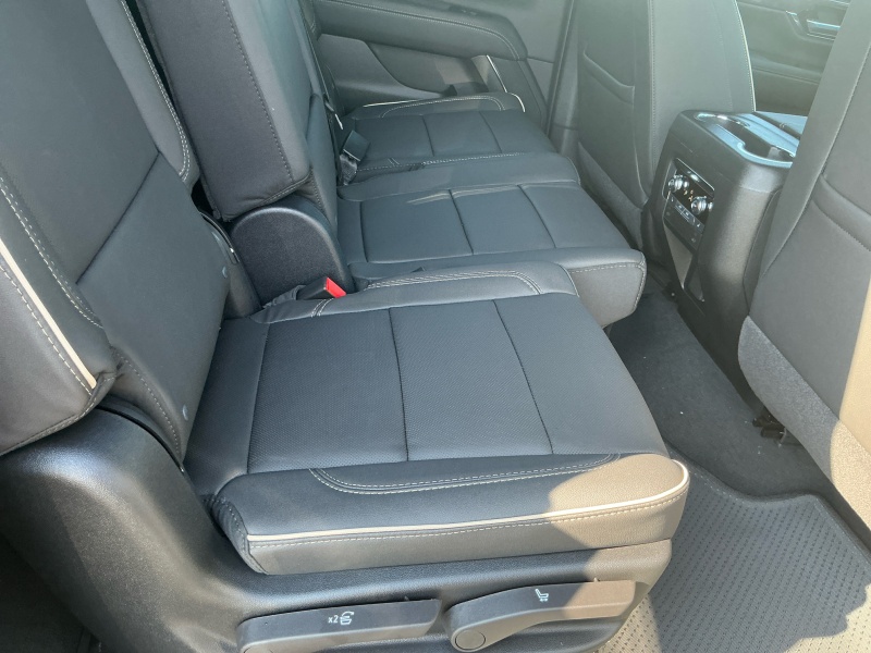 2025 GMC Yukon XL