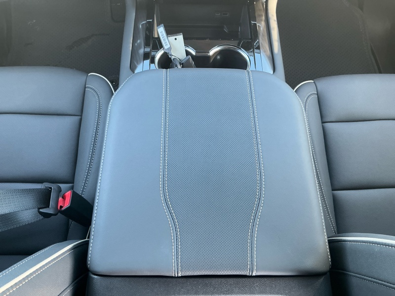 2025 GMC Yukon XL