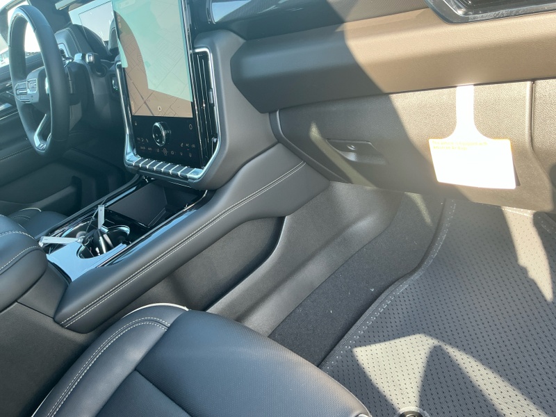 2025 GMC Yukon XL