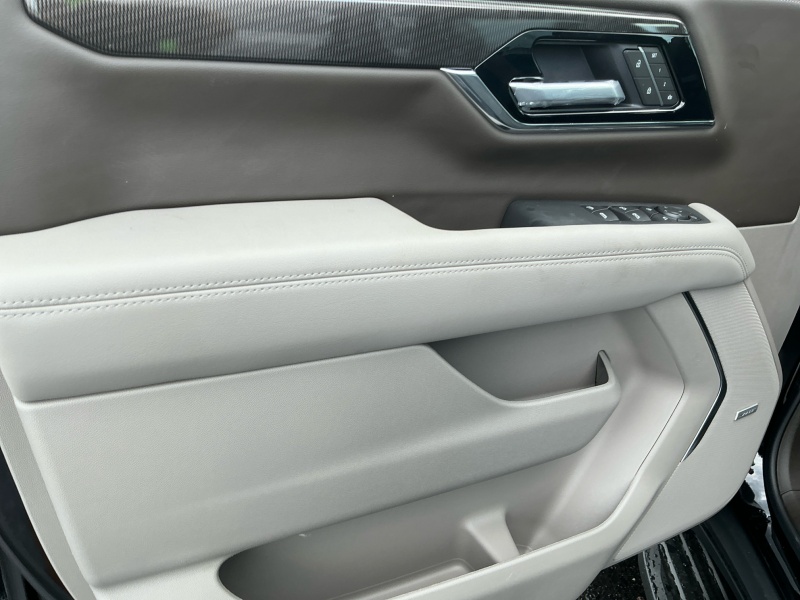 2025 GMC Yukon XL