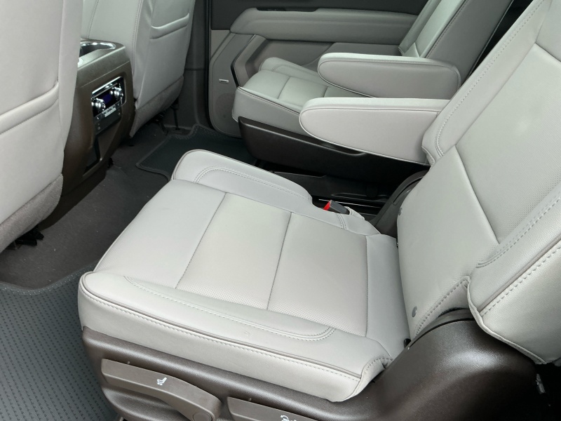 2025 GMC Yukon XL