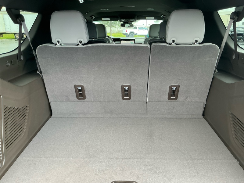 2025 GMC Yukon XL