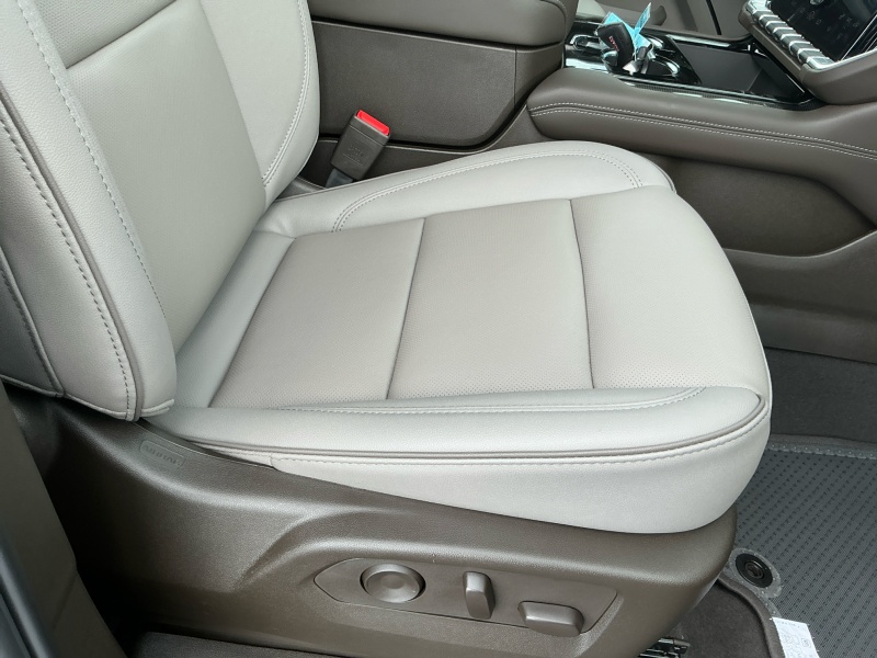2025 GMC Yukon XL