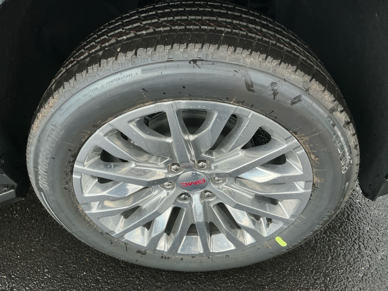 2025 GMC Yukon XL