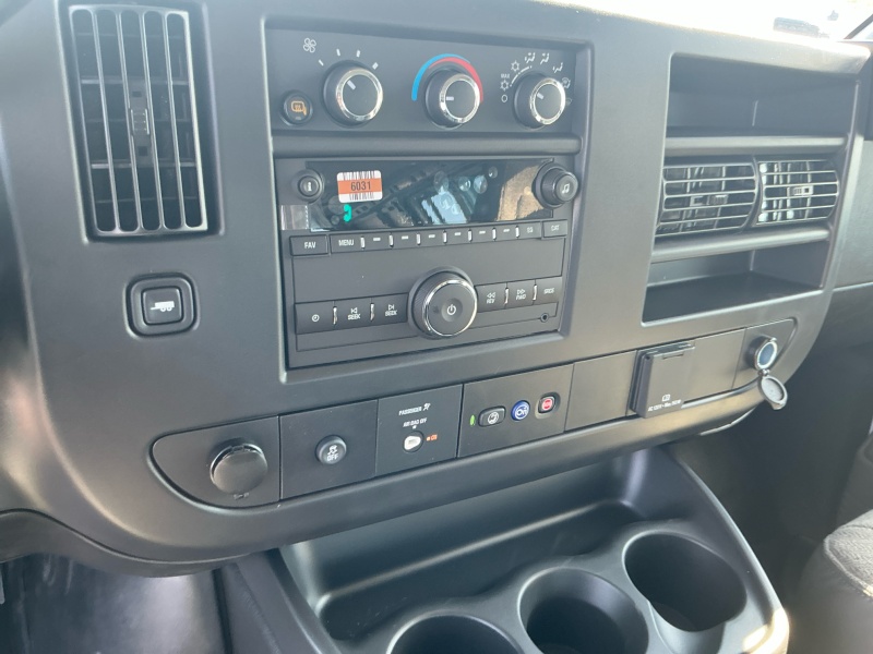 2025 GMC Savana Cargo Van