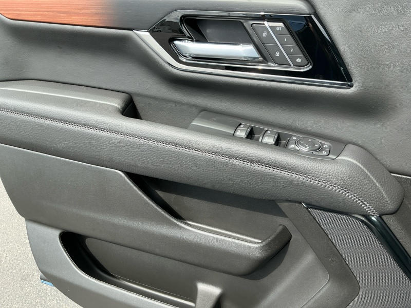 2025 GMC Yukon