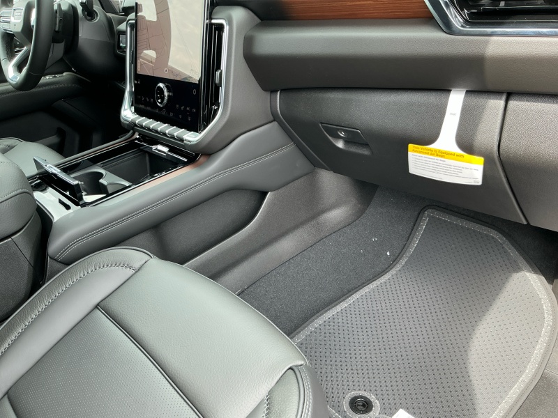 2025 GMC Yukon
