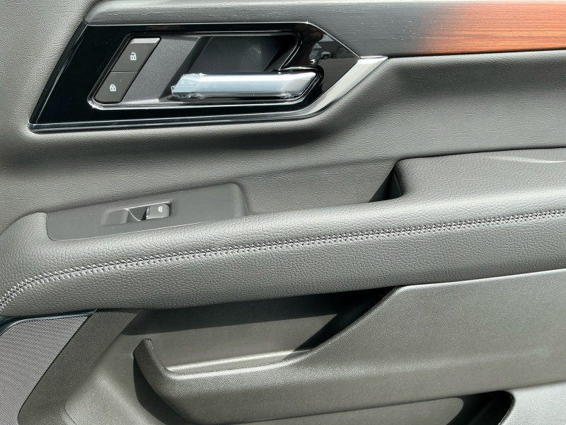 2025 GMC Yukon
