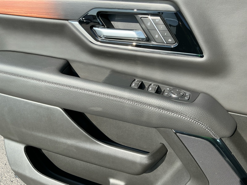 2025 GMC Yukon XL