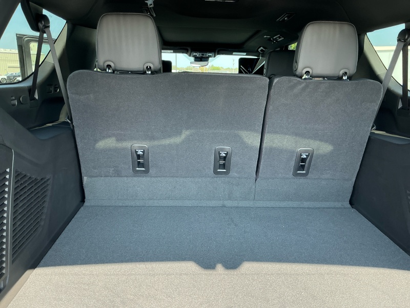 2025 GMC Yukon XL