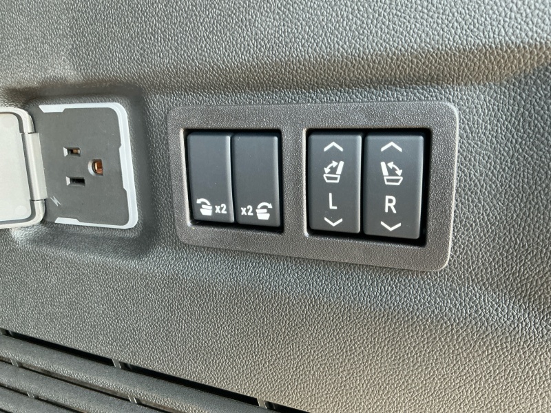 2025 GMC Yukon XL