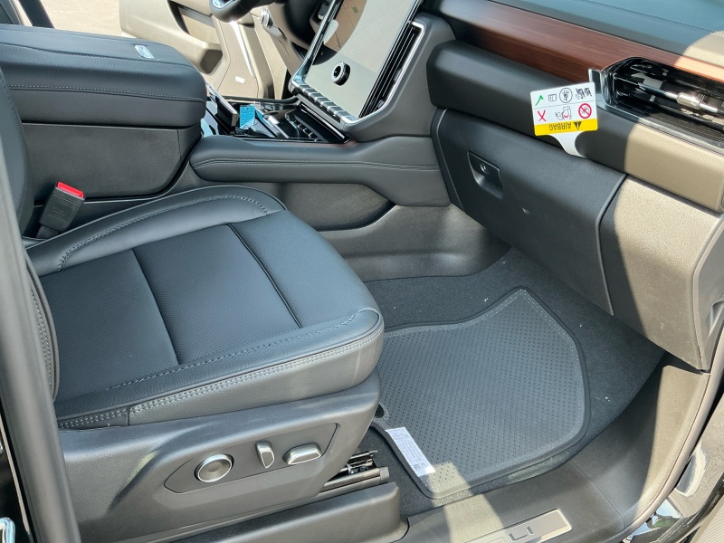 2025 GMC Yukon XL