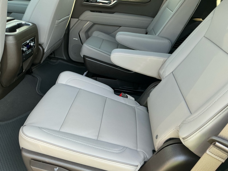 2025 GMC Yukon