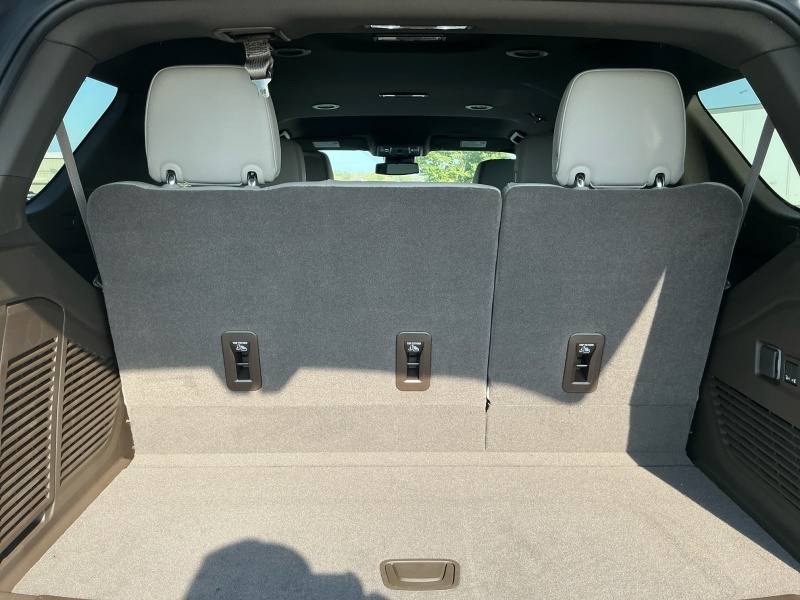 2025 GMC Yukon