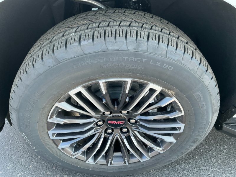 2025 GMC Yukon