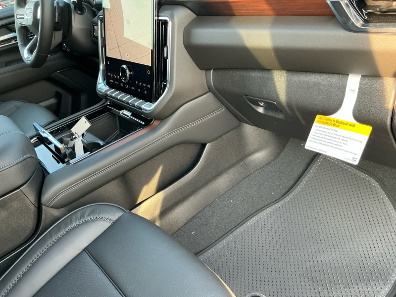 2025 GMC Yukon