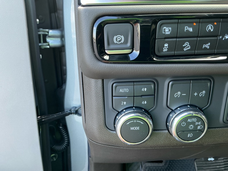 2025 GMC Yukon