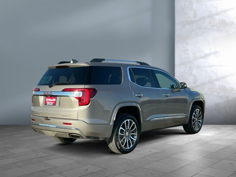 2022 GMC Acadia