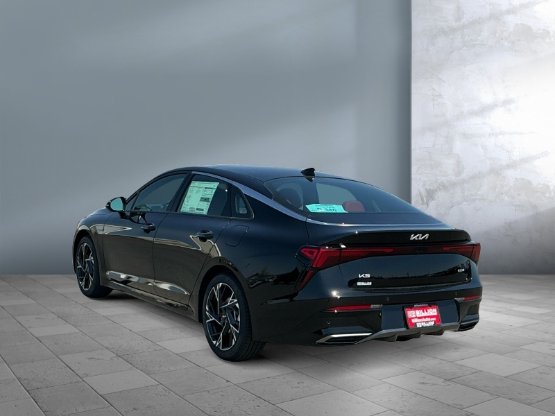 2025 Kia K5
