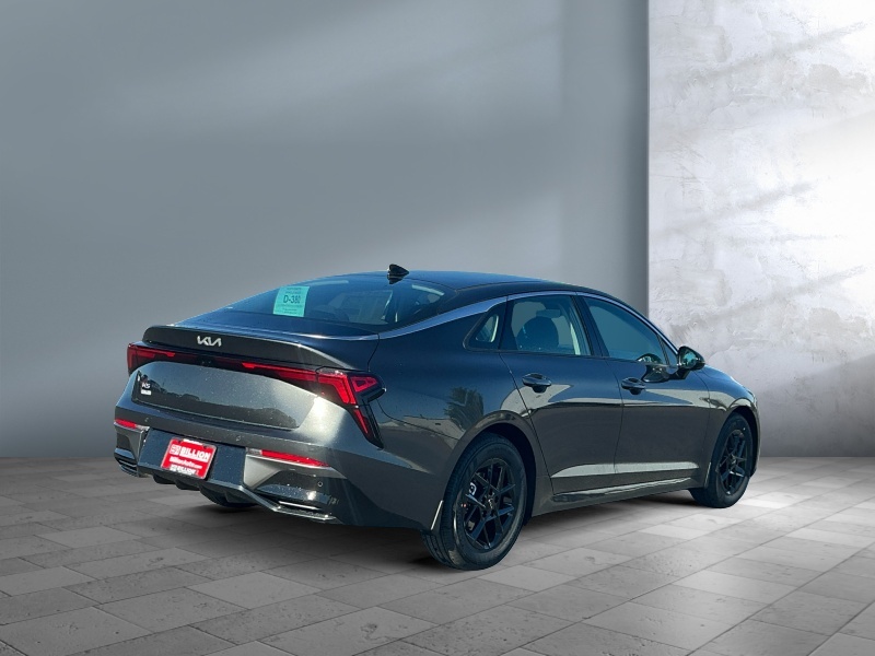 2026 Kia K5
