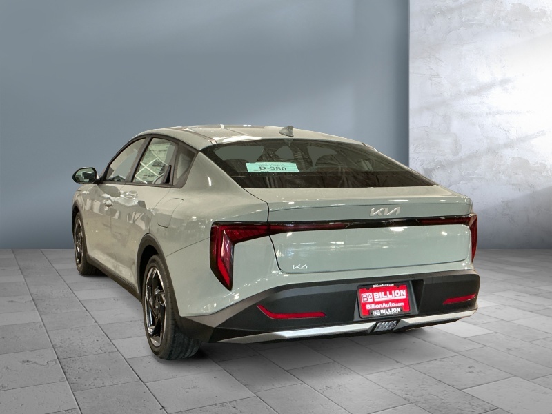 2025 Kia K4