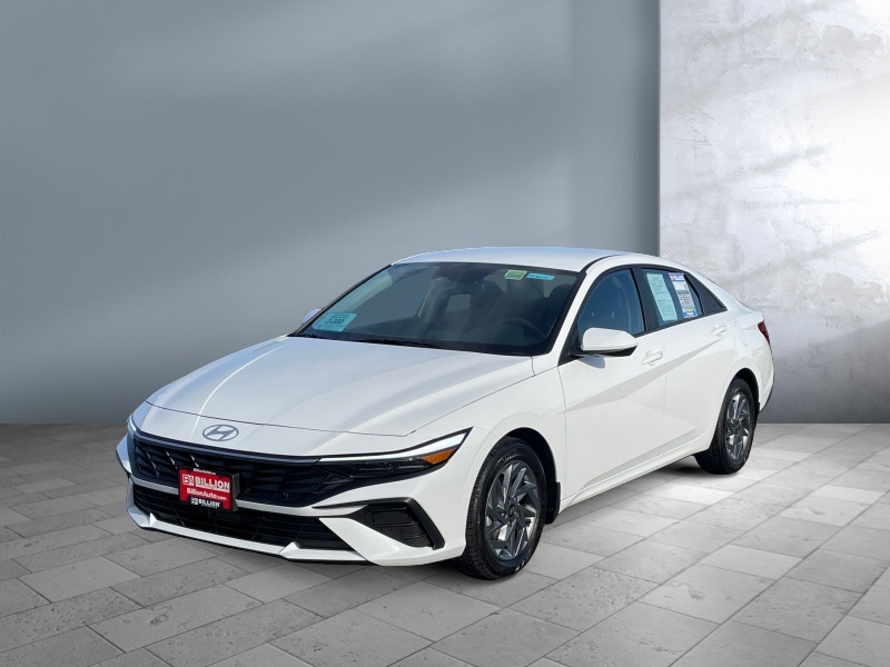2024 Hyundai Elantra Hybrid