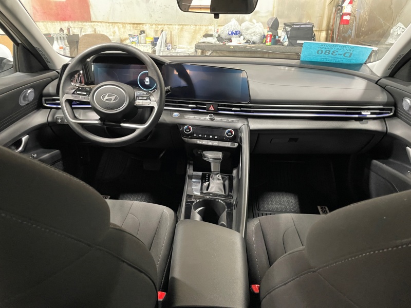 2024 Hyundai Elantra Hybrid