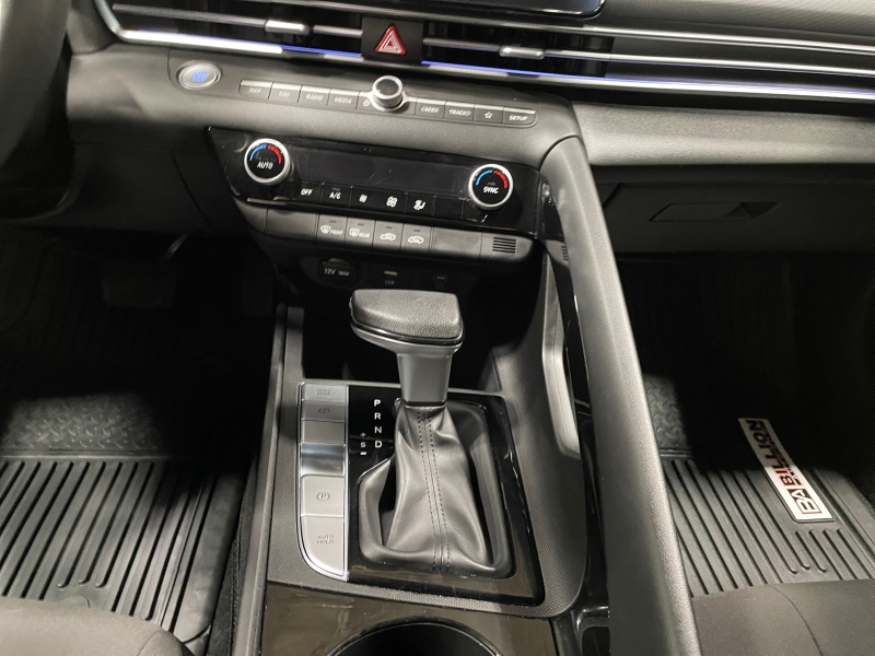 2024 Hyundai Elantra Hybrid