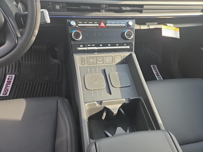 2025 Hyundai Santa Fe Hybrid