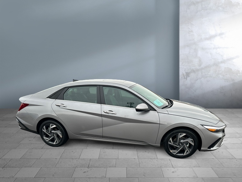 2025 Hyundai Elantra