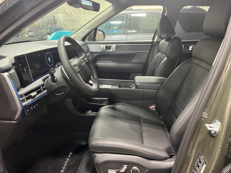 2025 Hyundai Santa Fe Hybrid