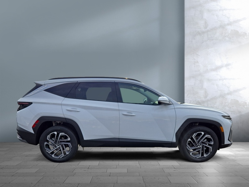 2025 Hyundai Tucson Hybrid