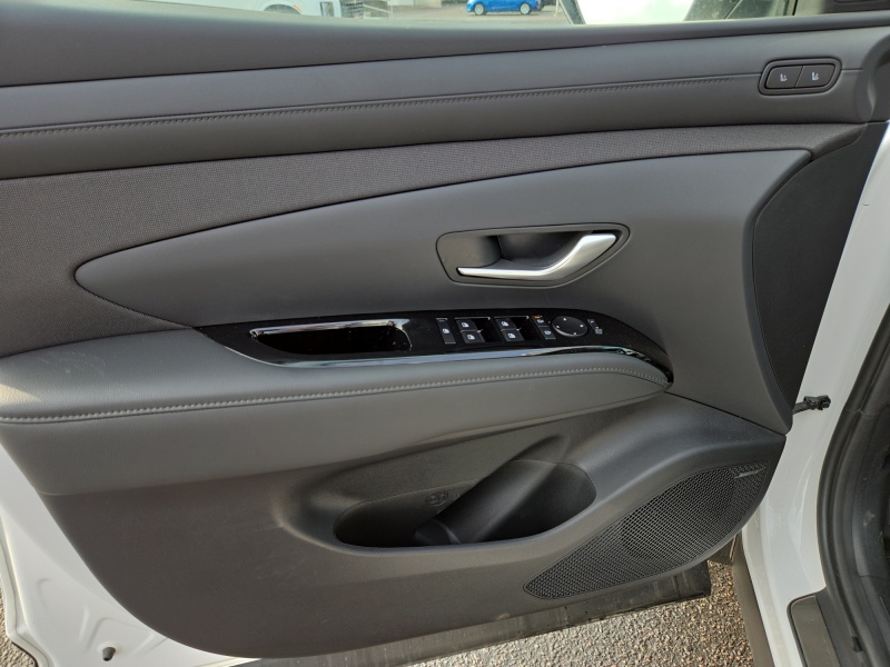 2025 Hyundai Tucson Hybrid