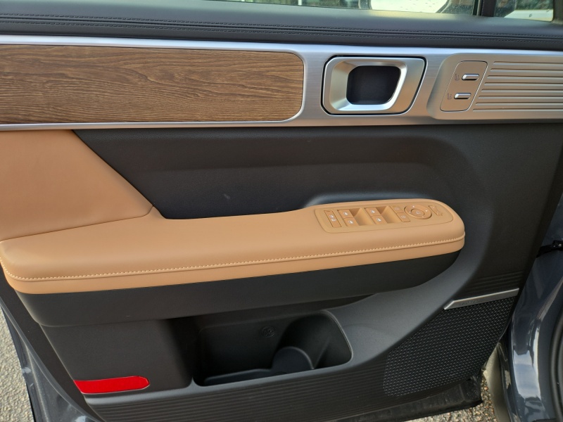 2025 Hyundai Santa Fe Hybrid