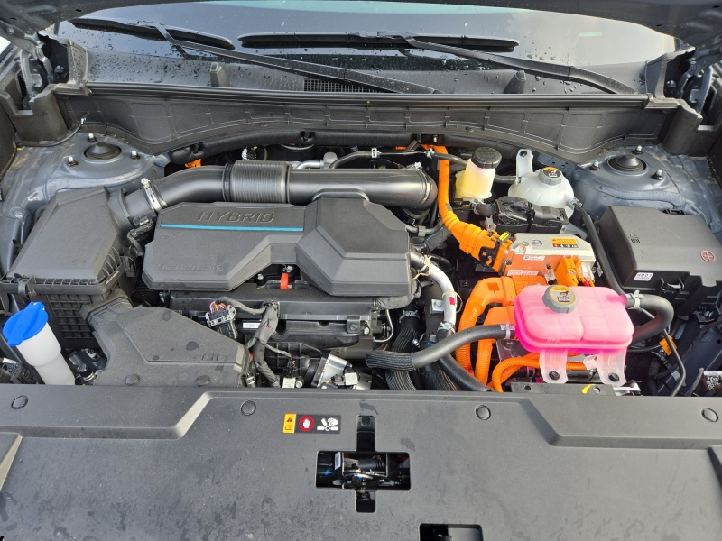 2025 Hyundai Santa Fe Hybrid