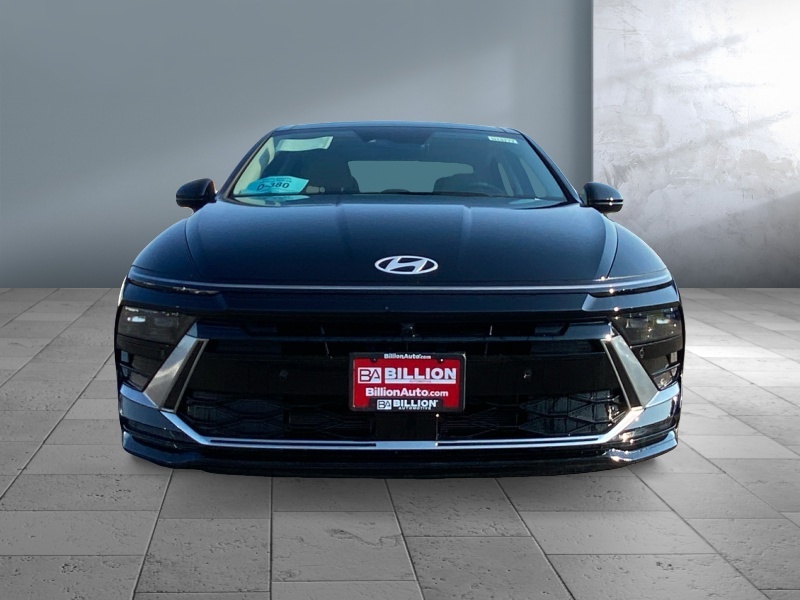 2025 Hyundai Sonata Hybrid