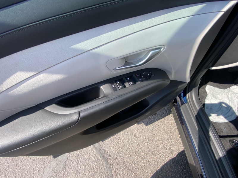 2025 Hyundai Tucson Hybrid
