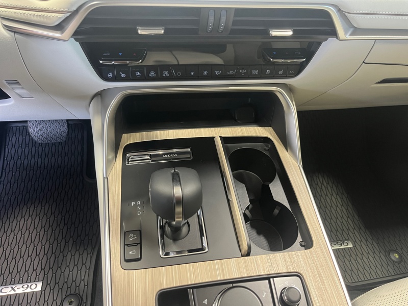 2025 Mazda CX-90